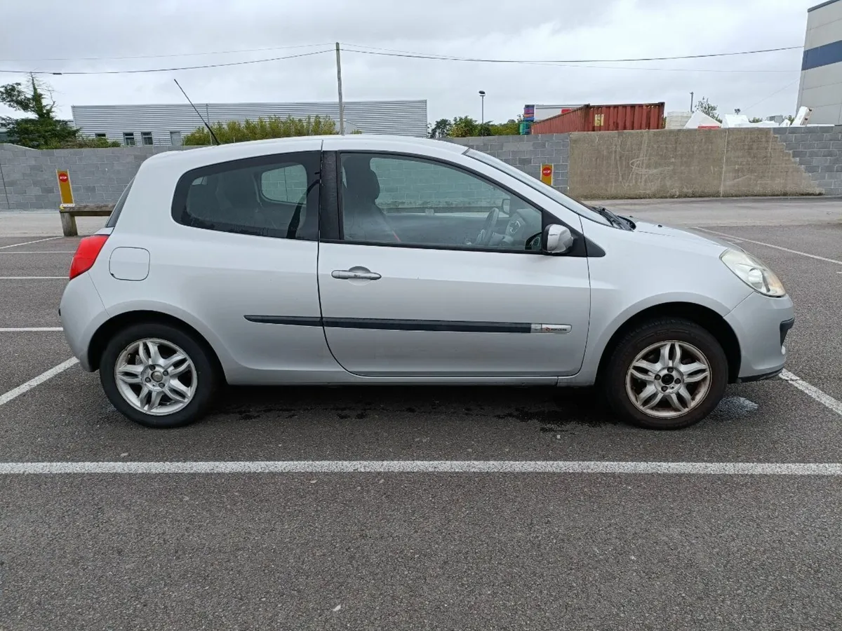 Renault Clio 2007 - Image 2