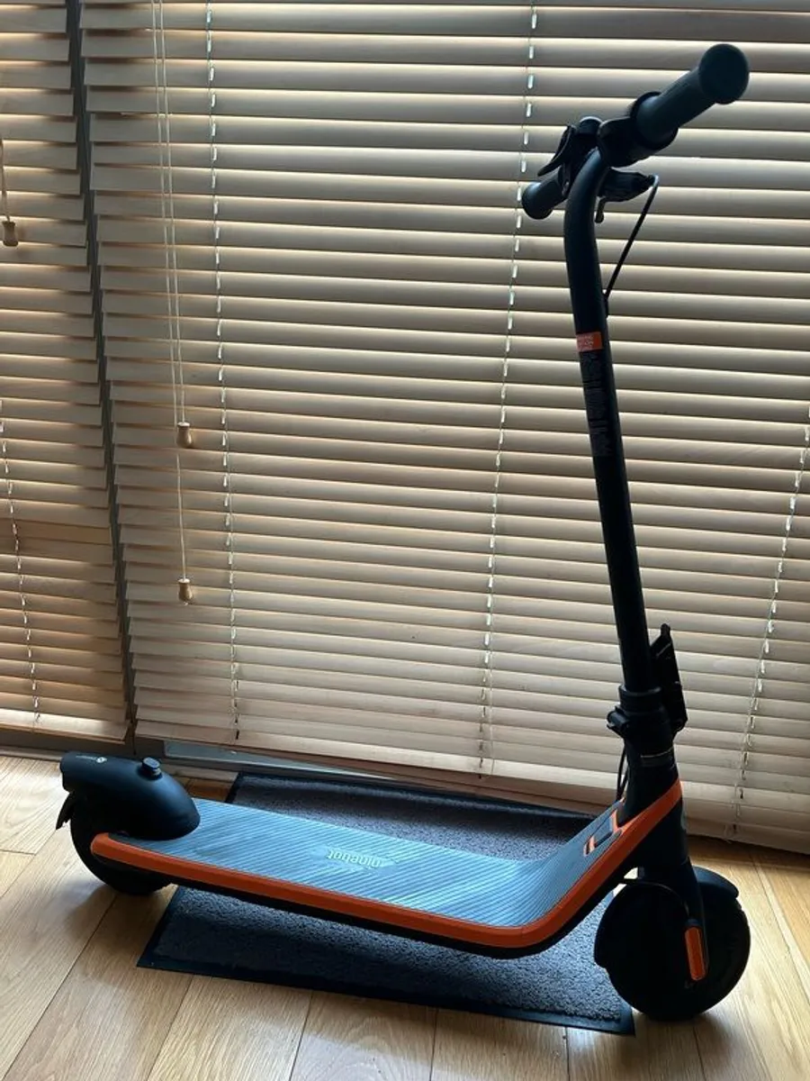 Segway Ninebot eKickScooter C2 - Image 2
