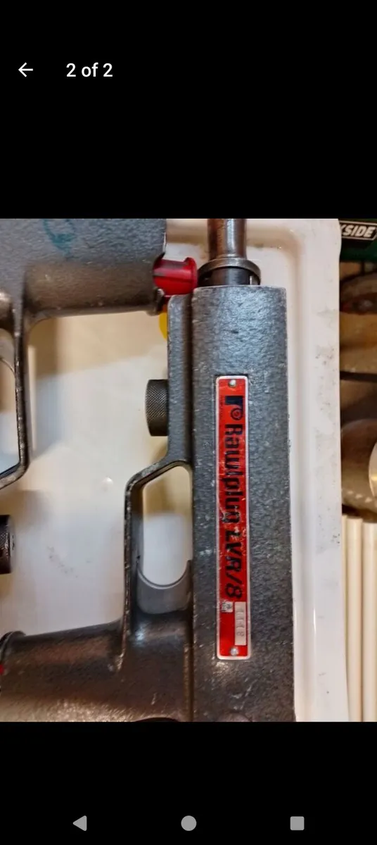 Nail gun - Image 1