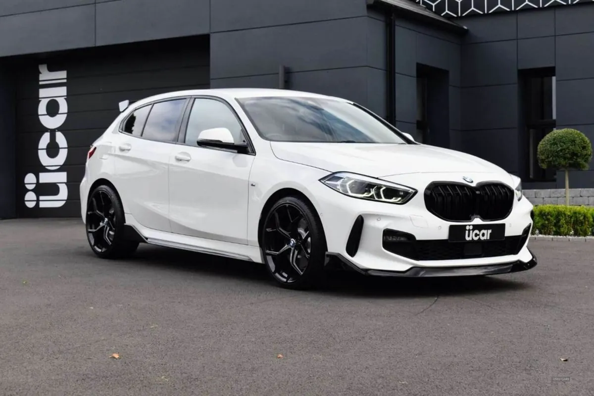 BMW 1 Series 2.0 120d M Sport - Image 1