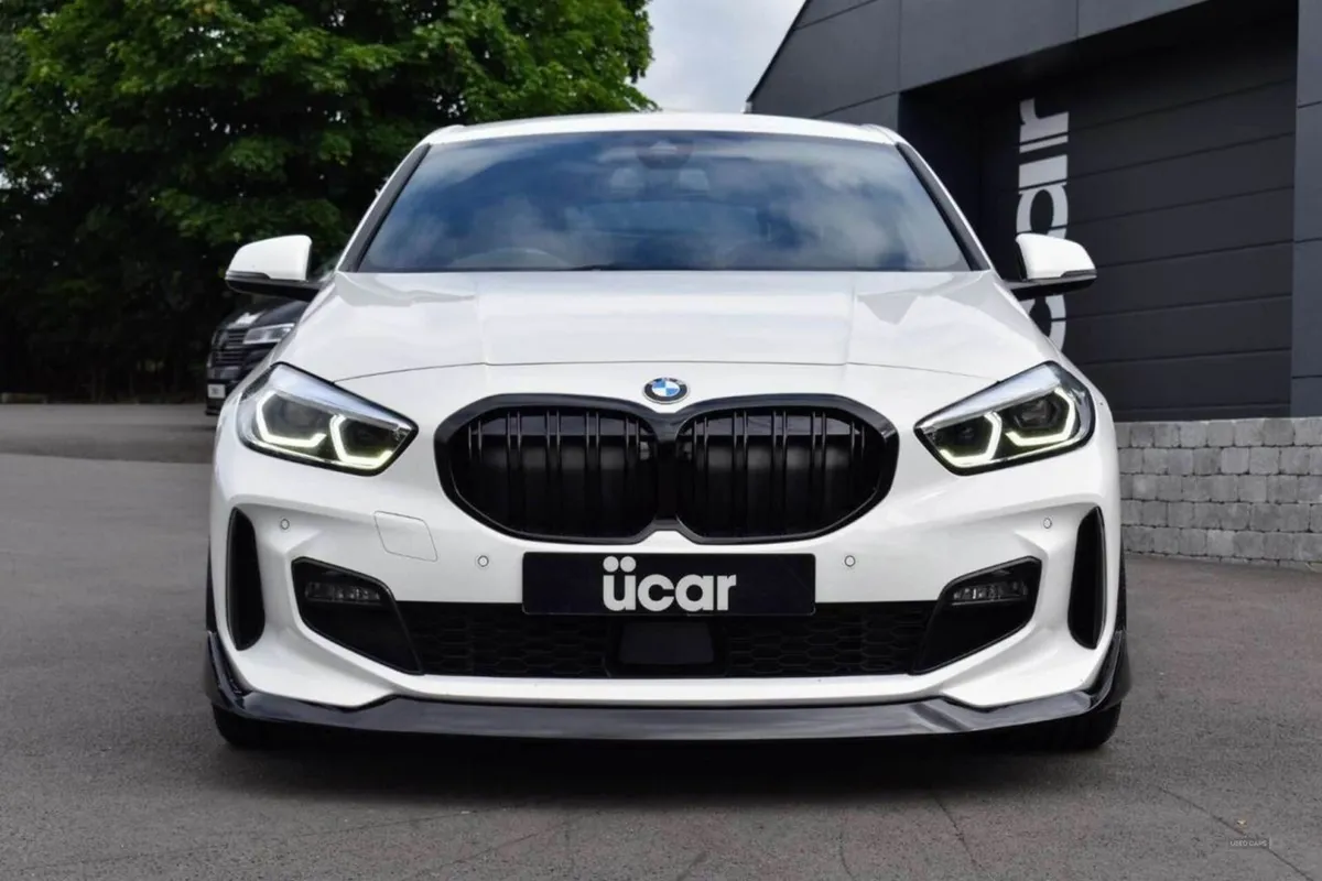 BMW 1 Series 2.0 120d M Sport - Image 2