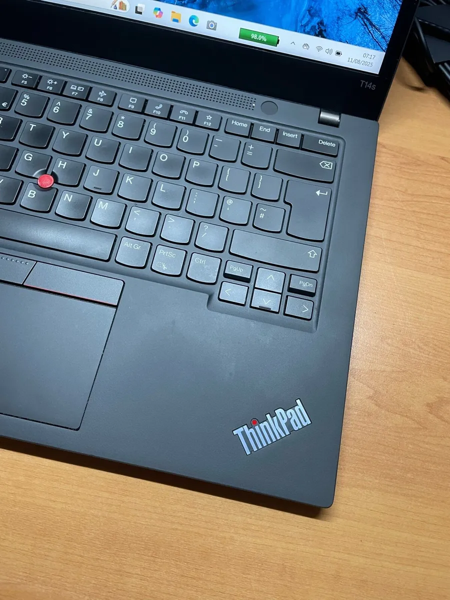 Lenovo T14s i7 pro 16-512ssd win 11 pro - Image 2