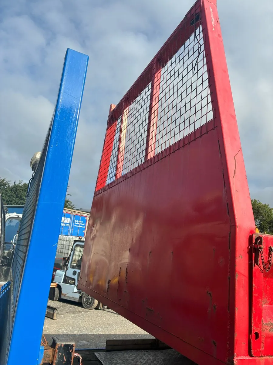 Truck - Image 3
