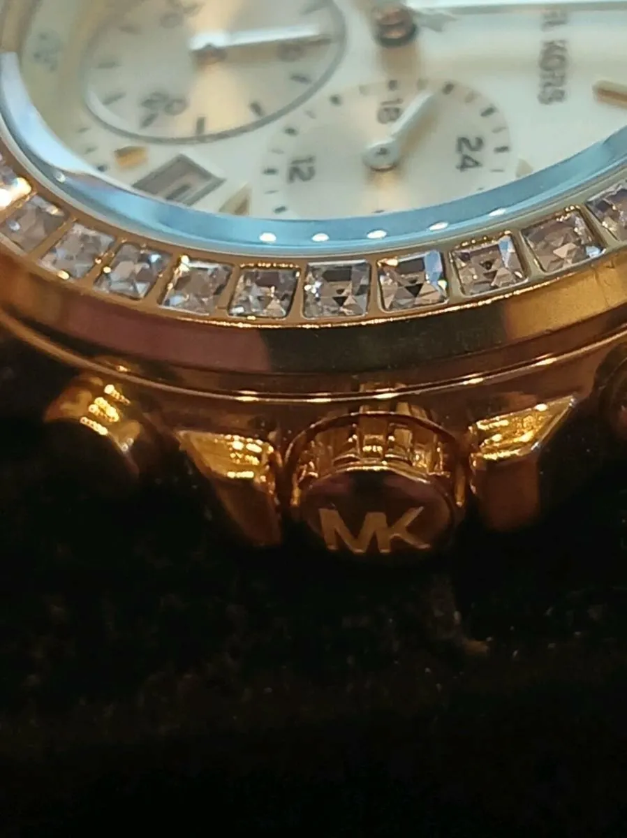 Beautiful genuine ladies watch Michael Kors - Image 4