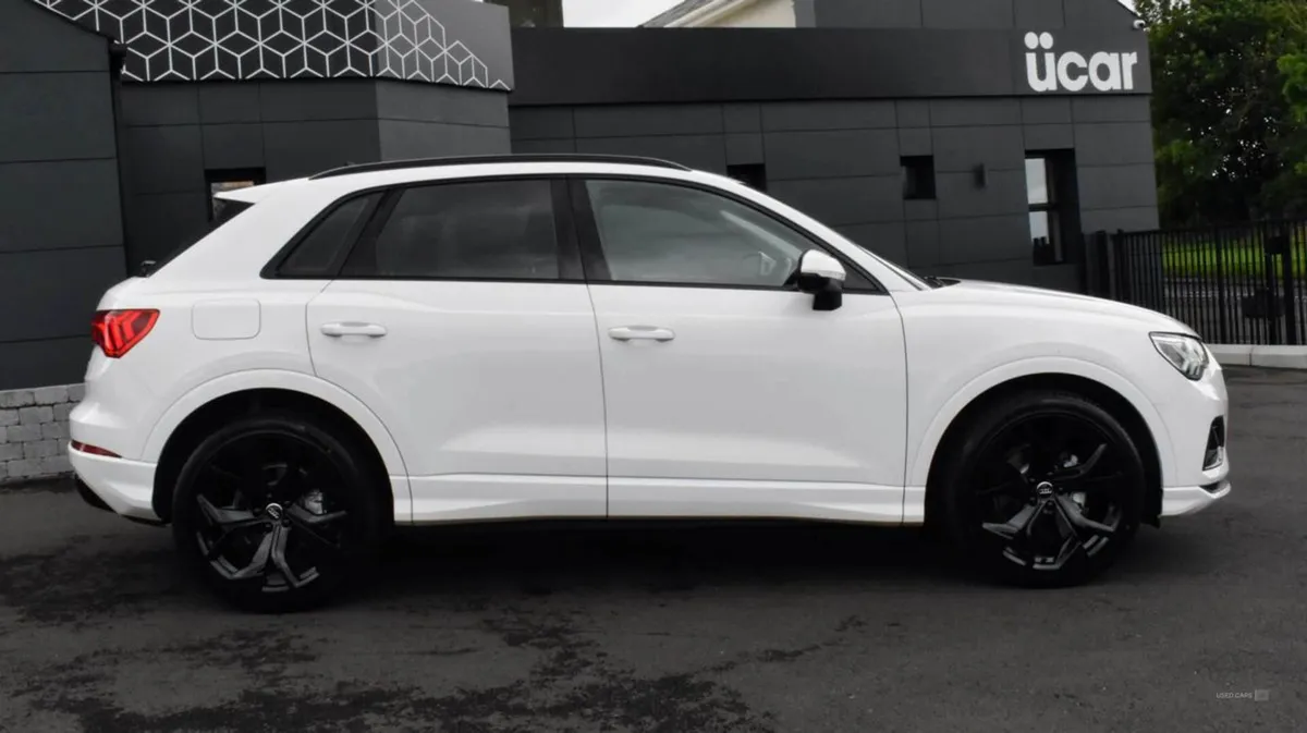 Audi Q3 2.0 Q3 Sport 35 TDI Semi-auto 5dr - Image 4
