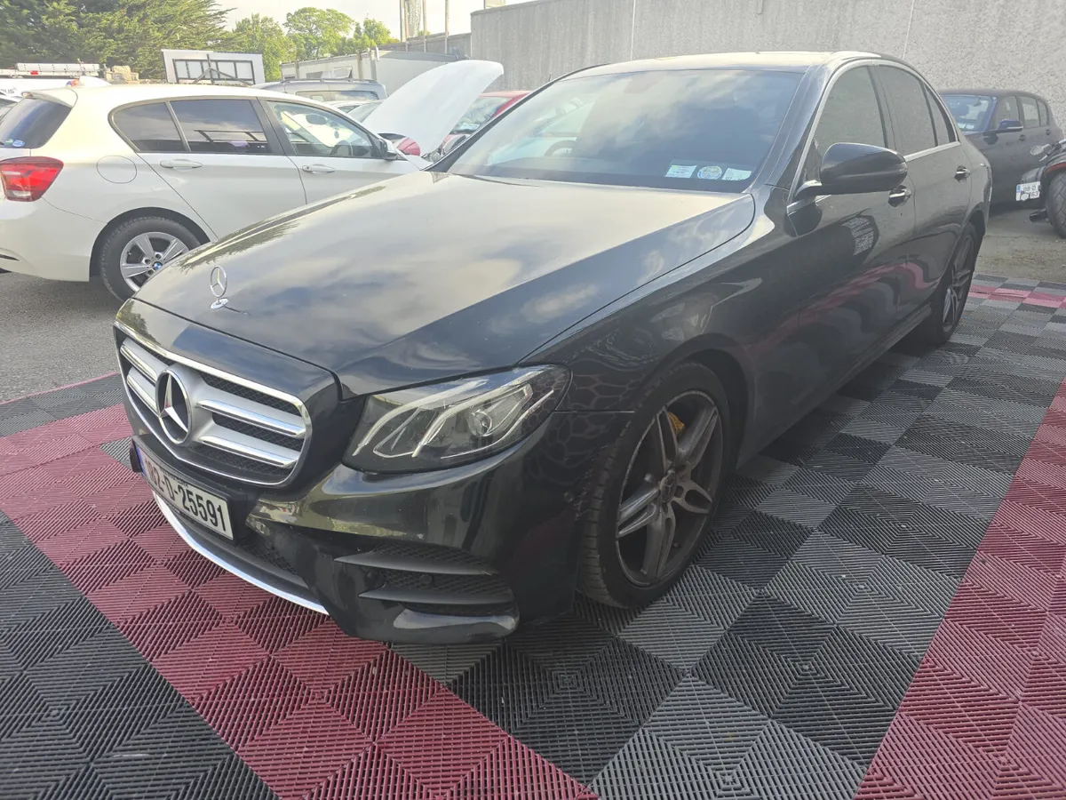 182 Mercedes-Benz E220D AMG LINE - Image 3