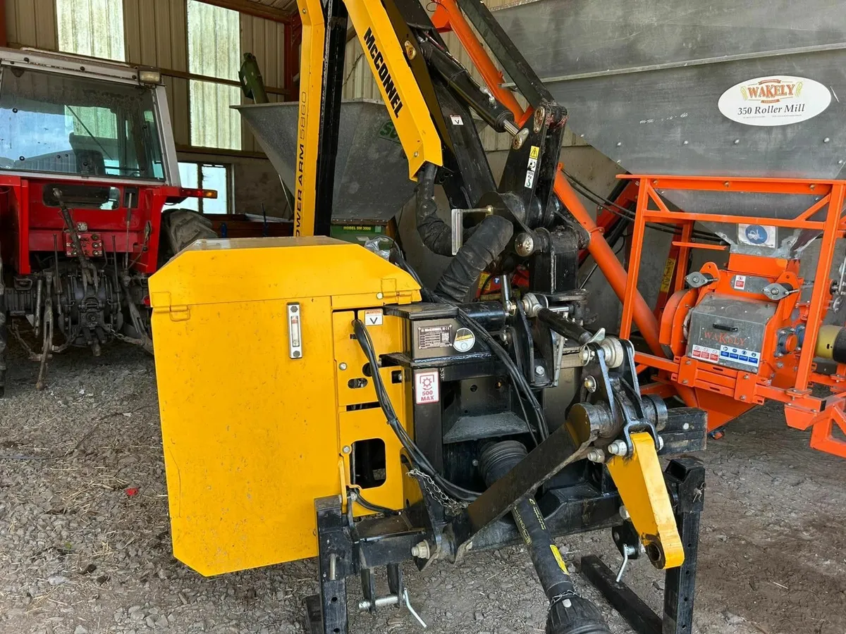 McConnel PA 5860 hedgecutter - Image 2