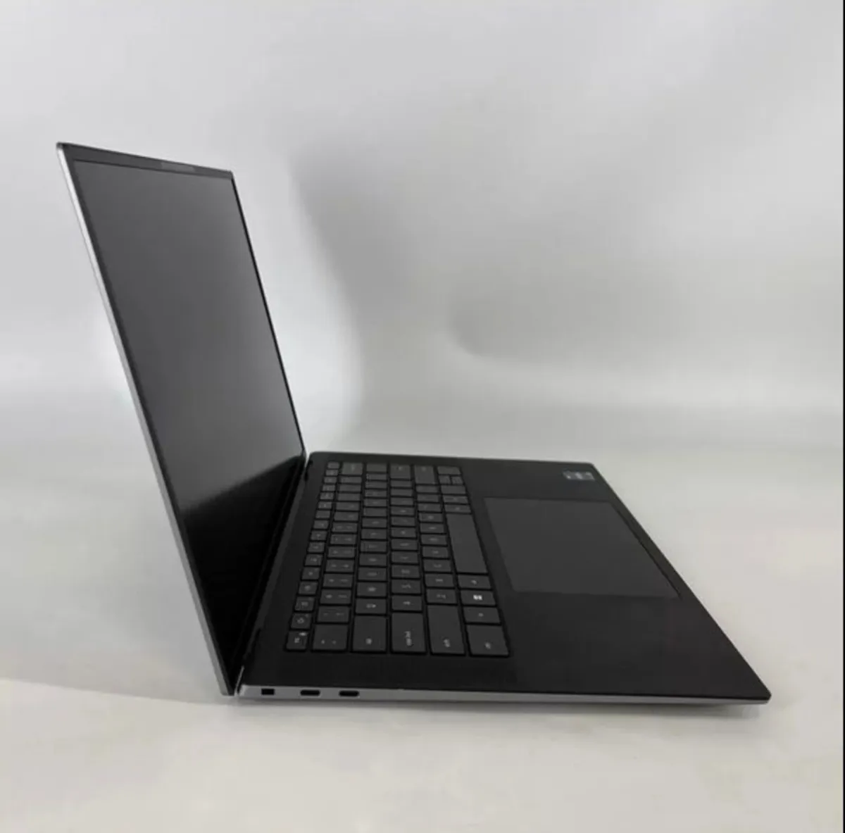 Dell Precision 5570 - Image 2