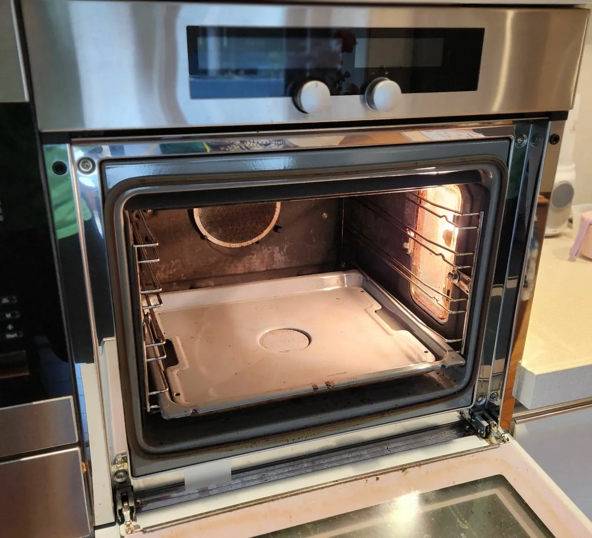 Oven (Miele H4350) - Image 2
