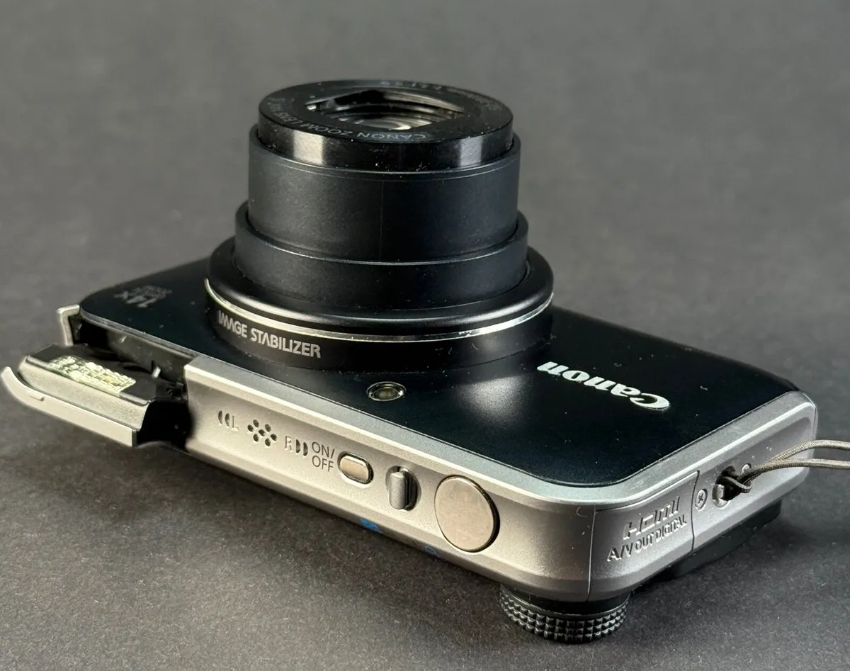 Canon PowerShot SX210 IS. CCD sensor - Image 4