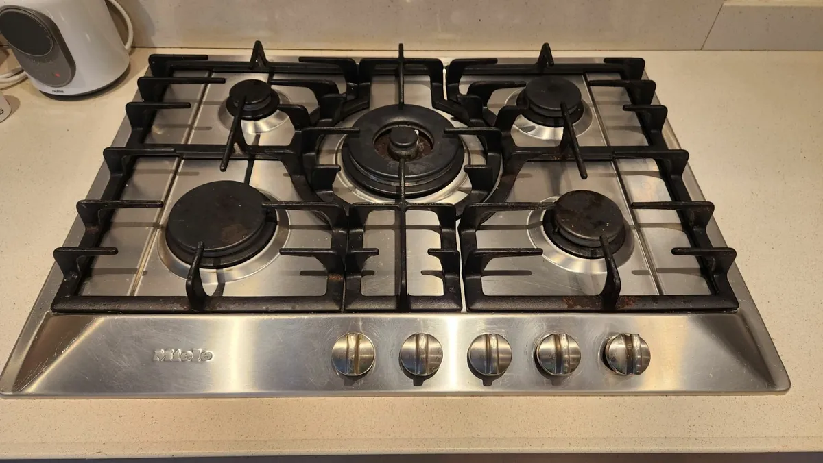 Gas Hob (Miele KM 370 G) - Image 1