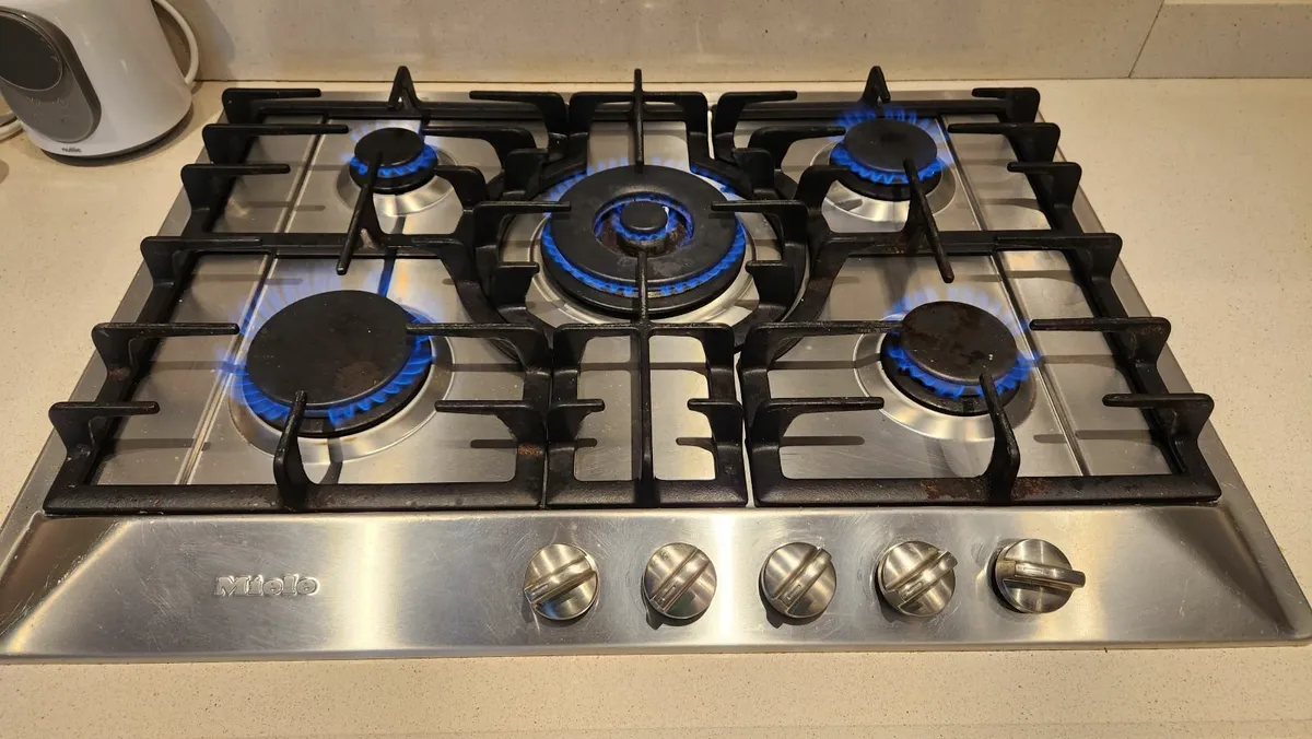Gas Hob (Miele KM 370 G) - Image 2