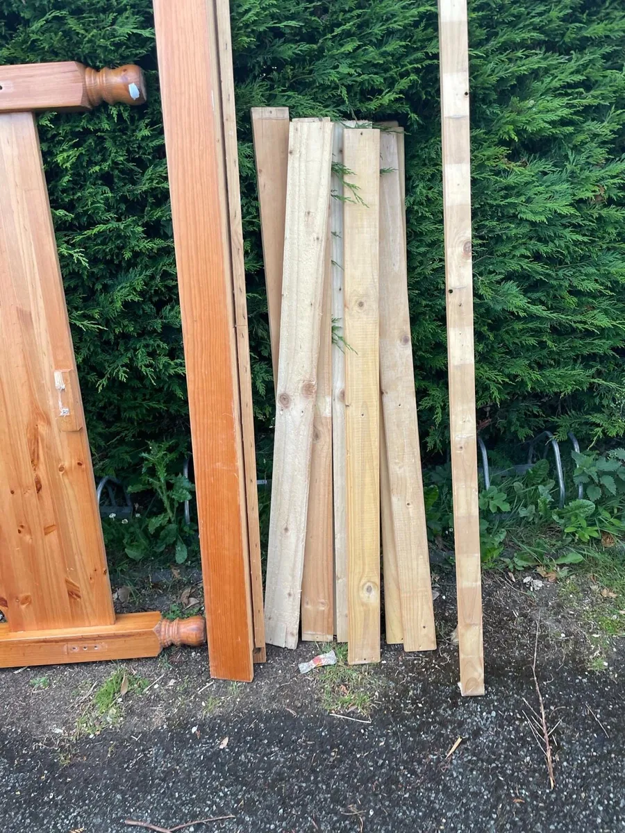 Double bed frame 4,6 ft - Image 3