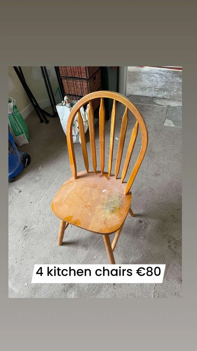 4 wooden kitchen chairs €80 bundle - Image 1