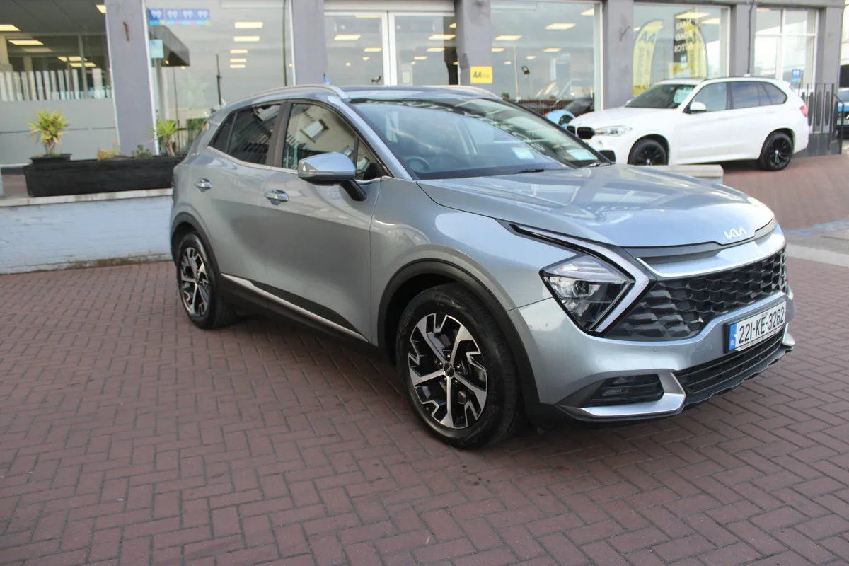 KIA SPORTAGE 1.6CRDI K3 5DR ESTATE // 49,000KMS - Image 1