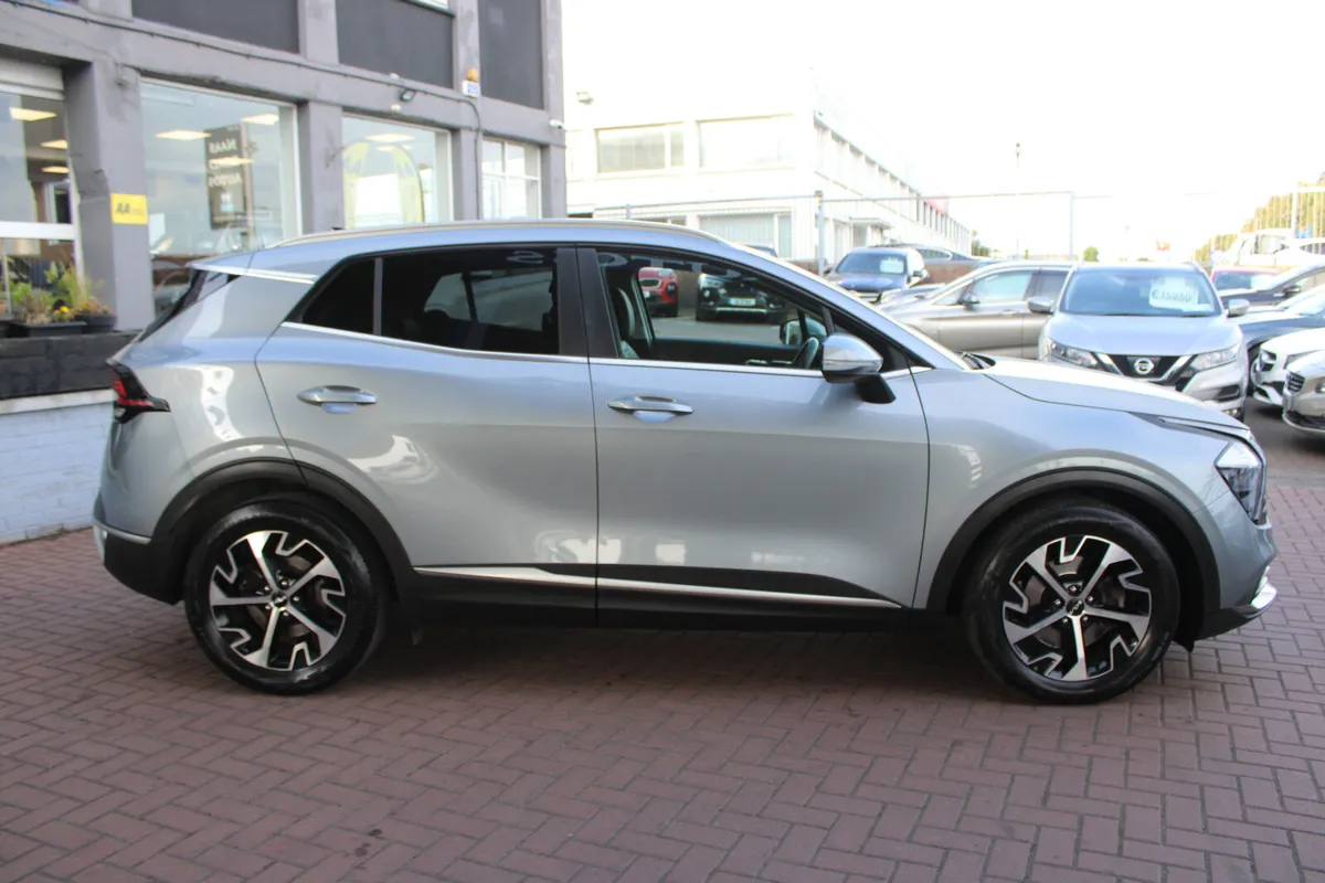 KIA SPORTAGE 1.6CRDI K3 5DR ESTATE // 49,000KMS - Image 3