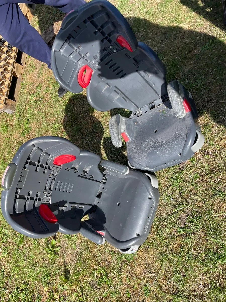 2 Graco car seats - Image 1