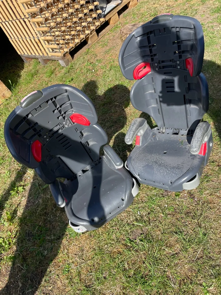 2 Graco car seats - Image 2
