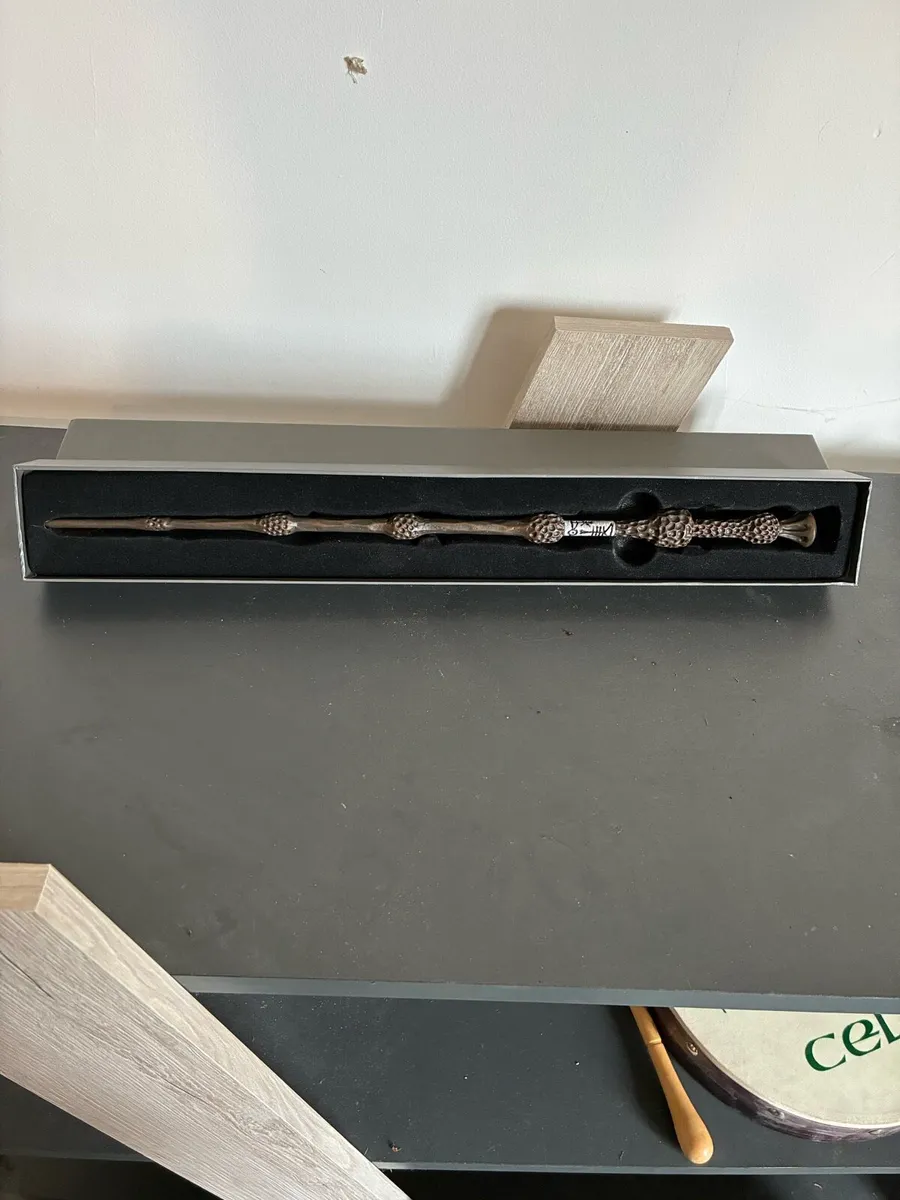 Harry Potter (Dumbledore Wand) - Image 2