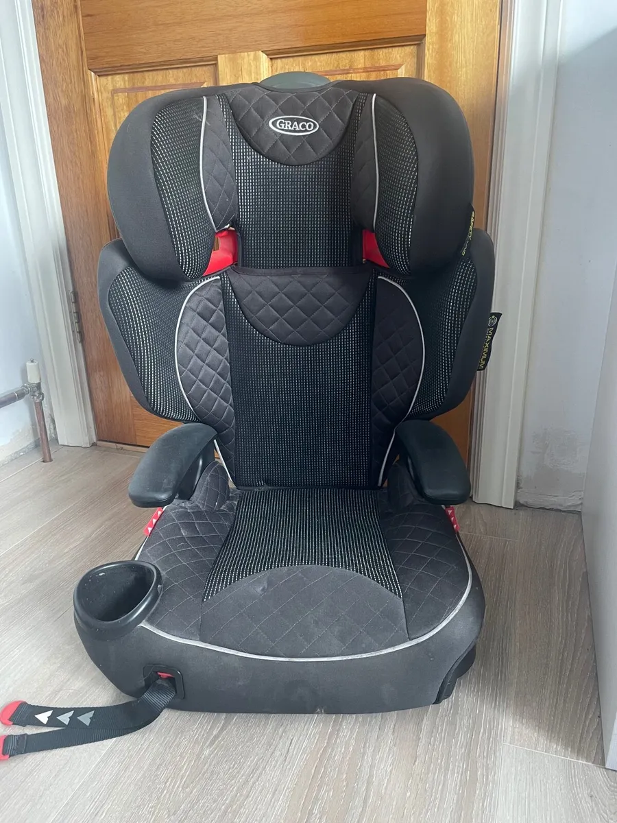 Car seat - Image 1