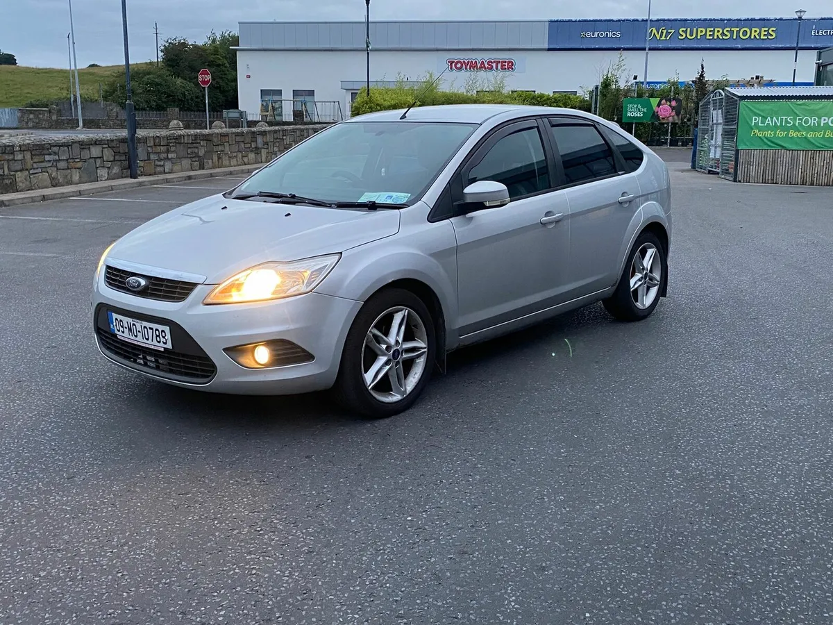 €€1350 Ford focus 1.6 diesel nct Feb 26 tax May 26 - Image 2