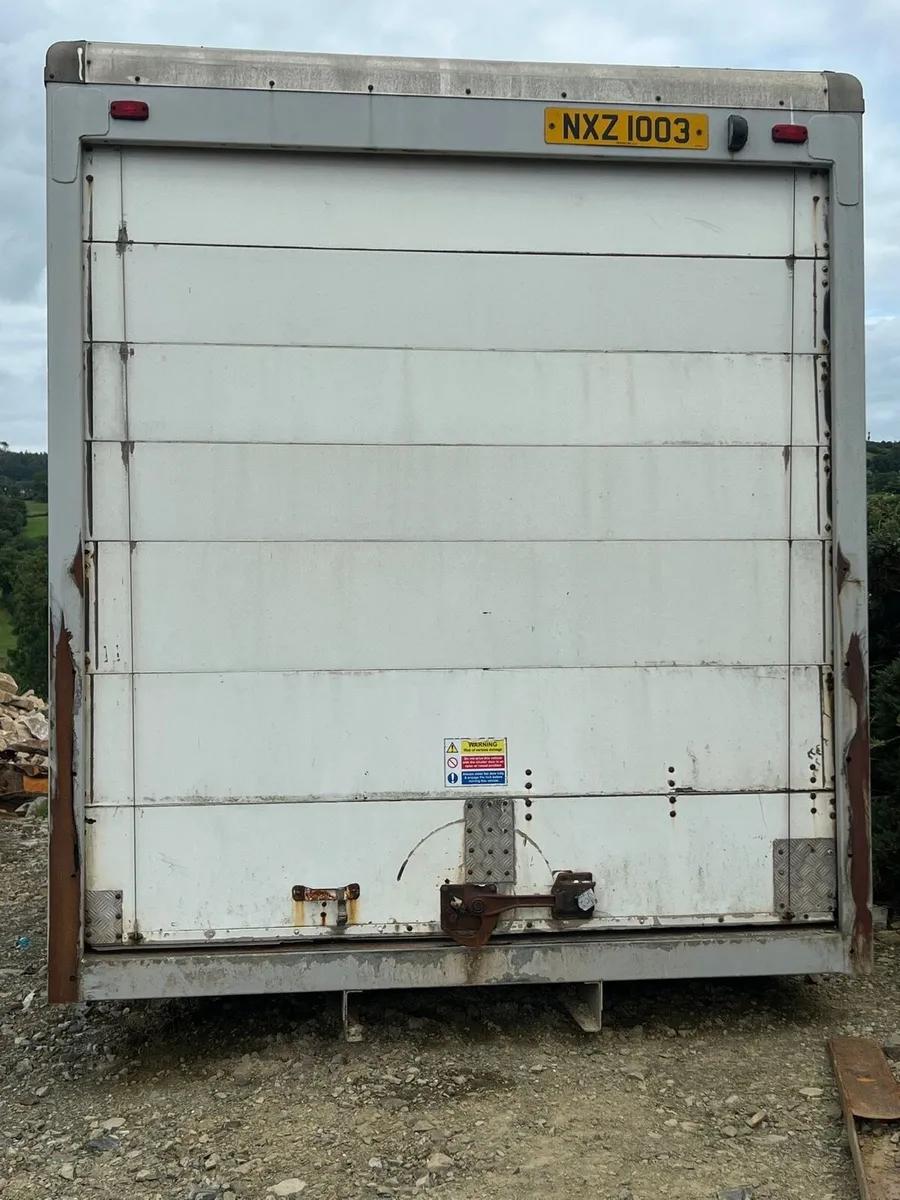 26ft Refrigerated Truck Body  - Storage - Image 2