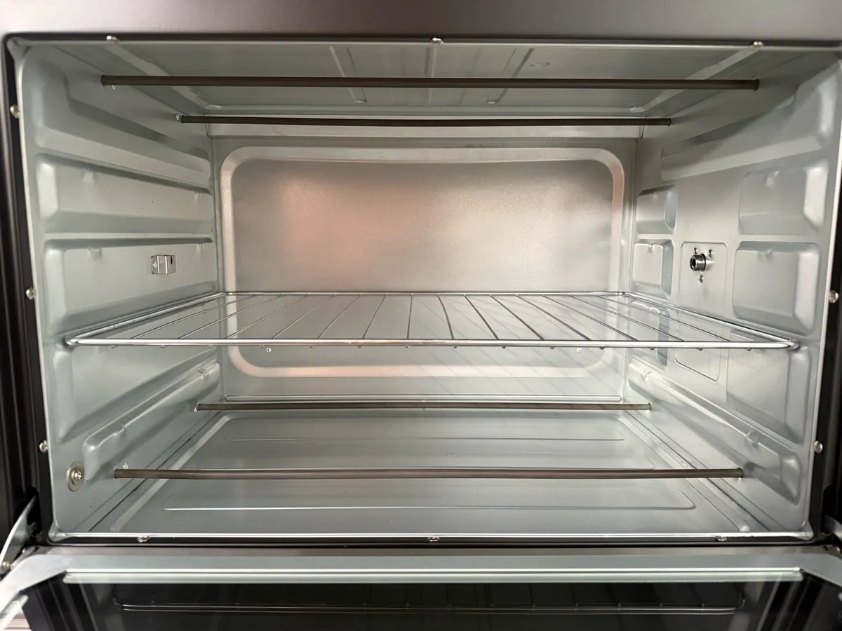 Geepas 60L Electric Oven with Rotisserie - Image 4