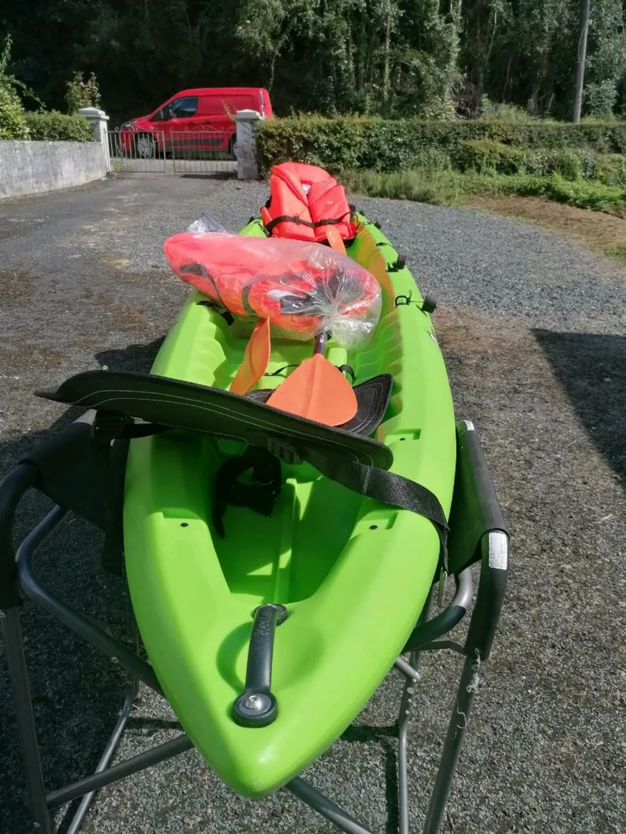 Orca kayak - Image 1