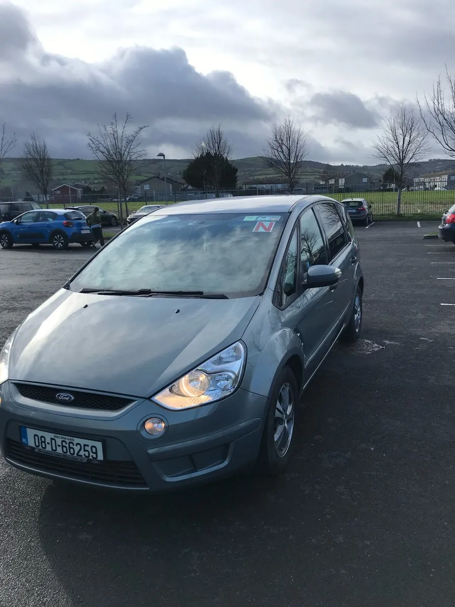 Ford S MAX - Image 1