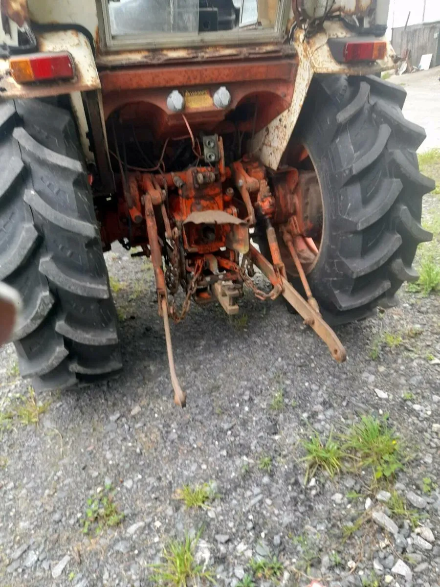 Tractor - Image 2