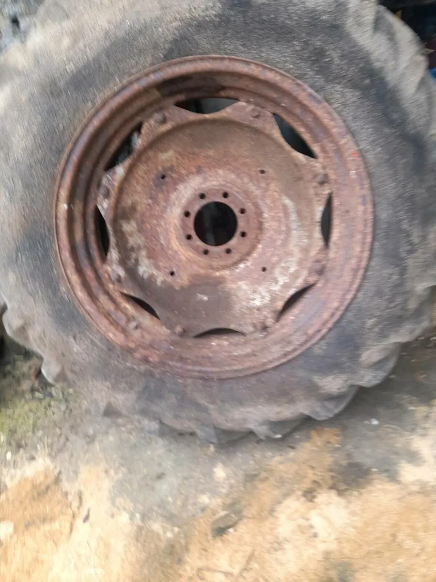 Tractor - Image 3