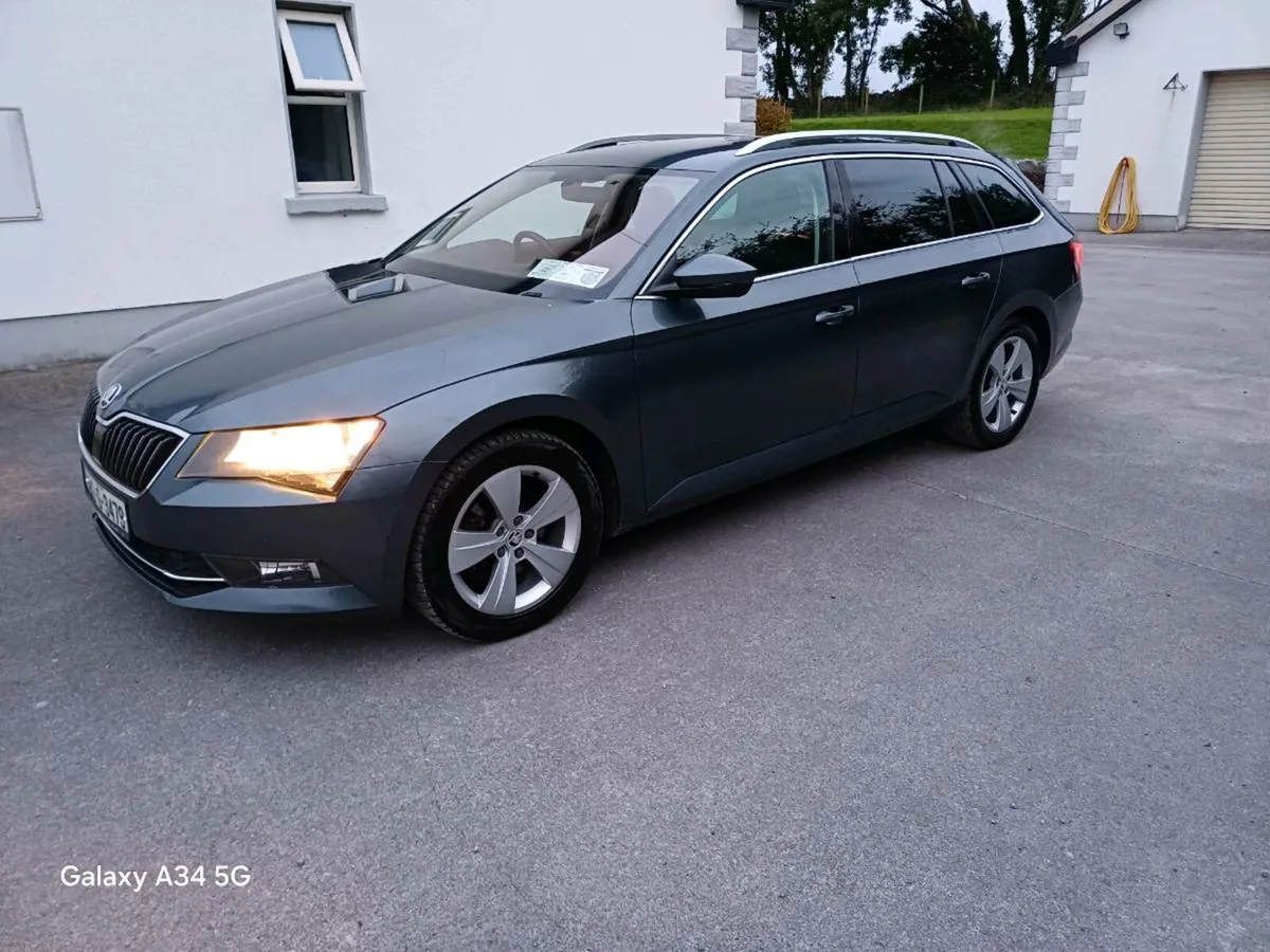 Skoda Superb 2.0L - Image 1