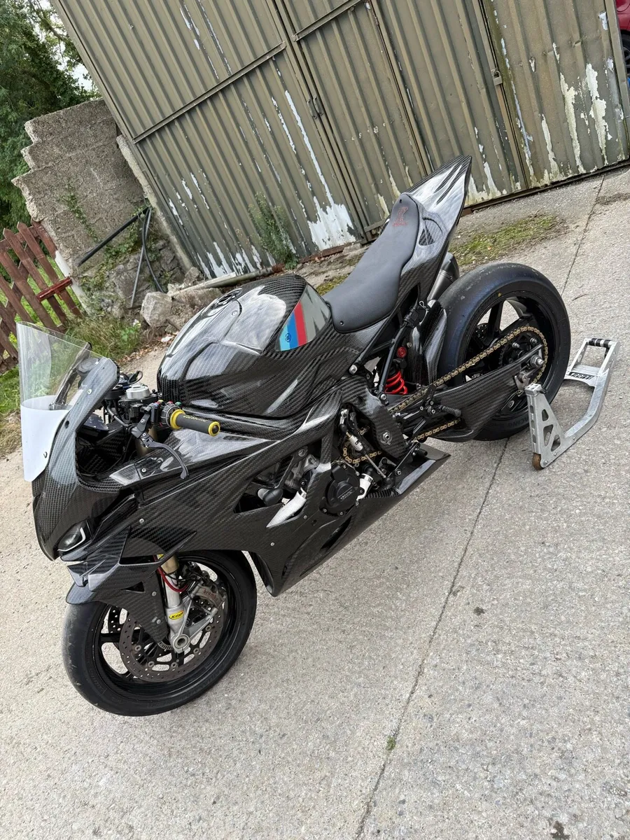 BMW s1000RR - Image 2