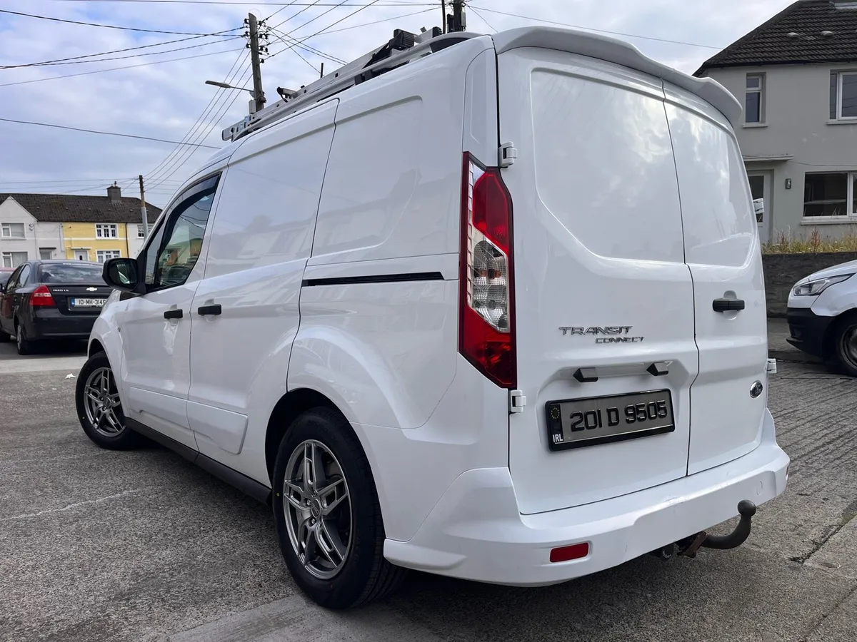 2020 Ford Connect SWB New Test - Image 4