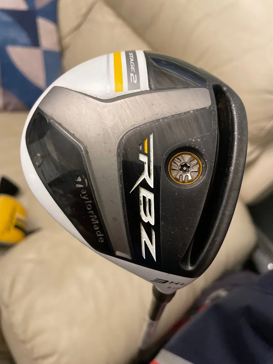 Taylormade RBZ Stage 2 3 wood.17deg Regular shaft - Image 1