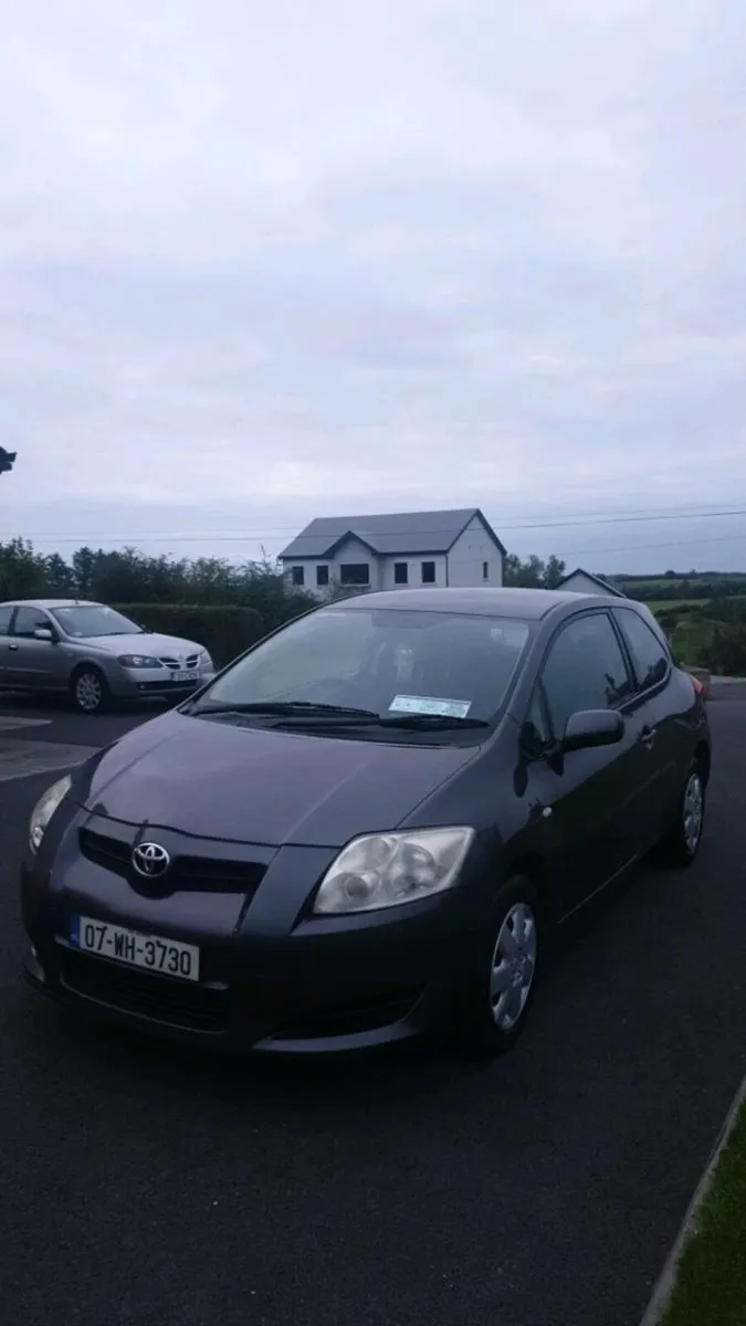 2007 Toyota auris - Image 2
