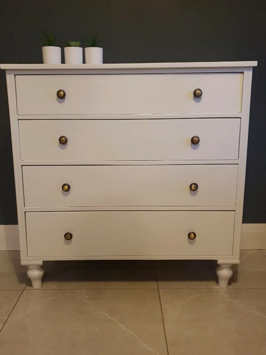 Chest of Drawers - Image 1