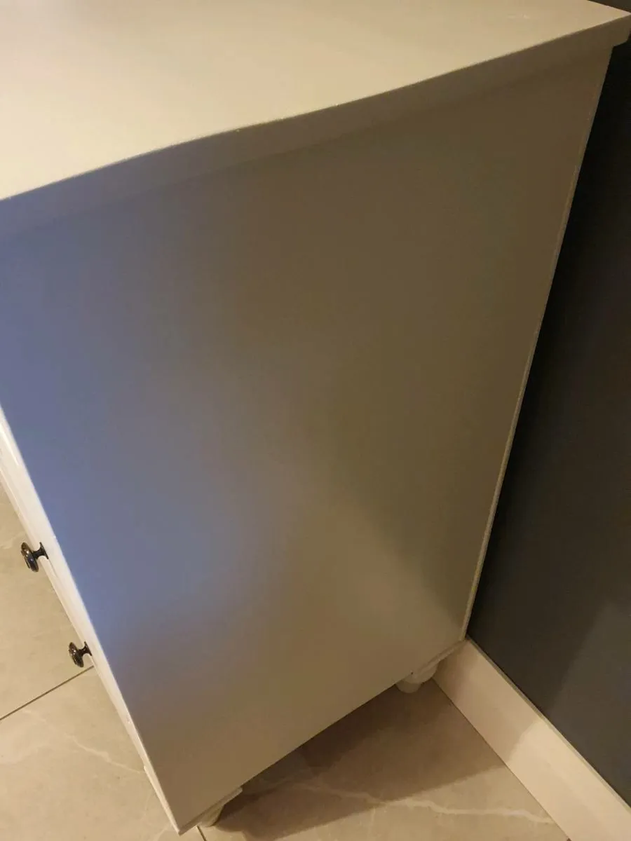 Chest of Drawers - Image 4