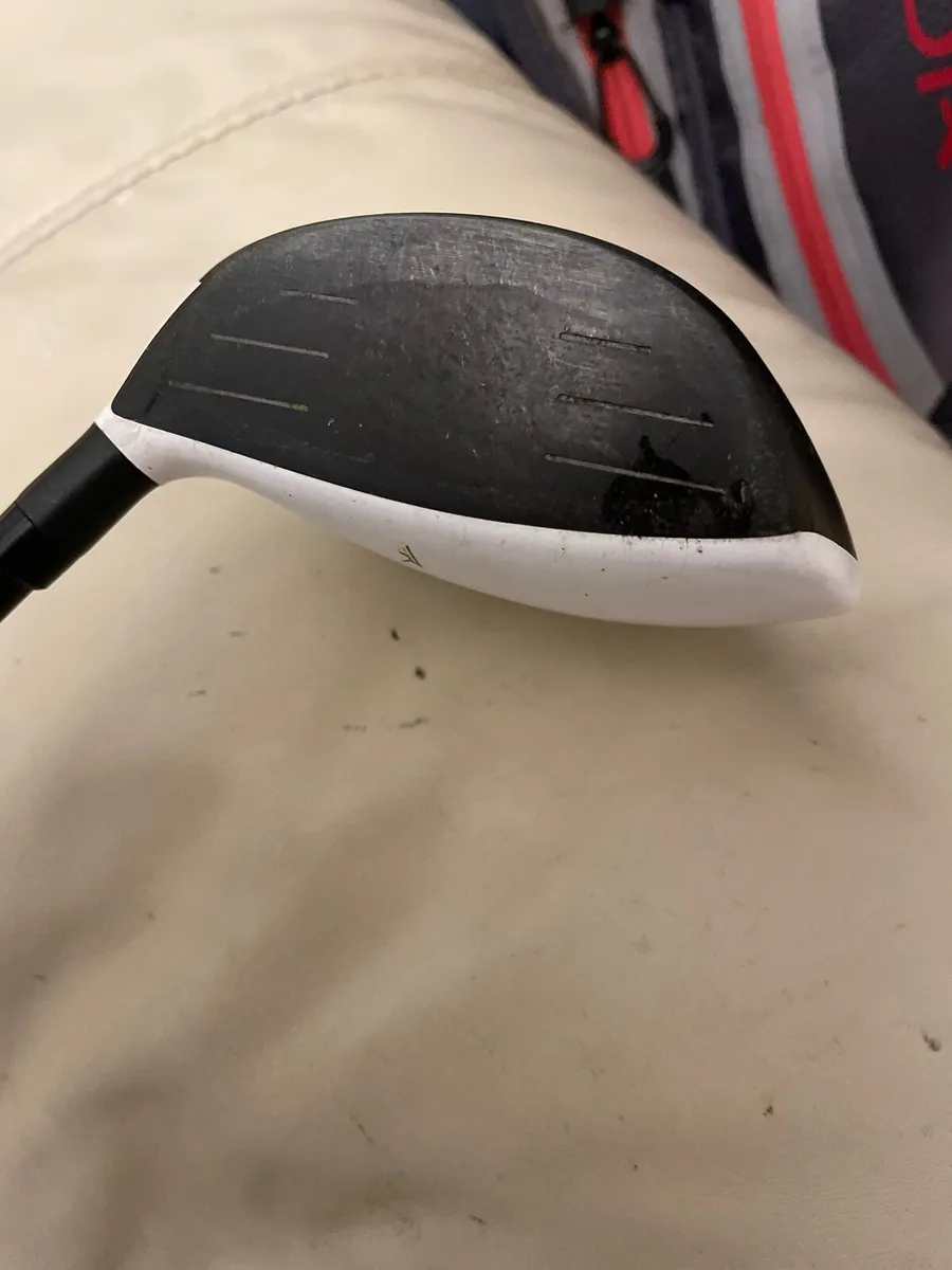 Taylormade RBZ Stage 2 3 wood.17deg Regular shaft - Image 4