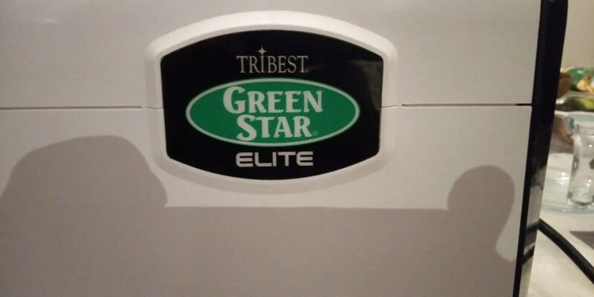 Green Star Juicer - Image 1