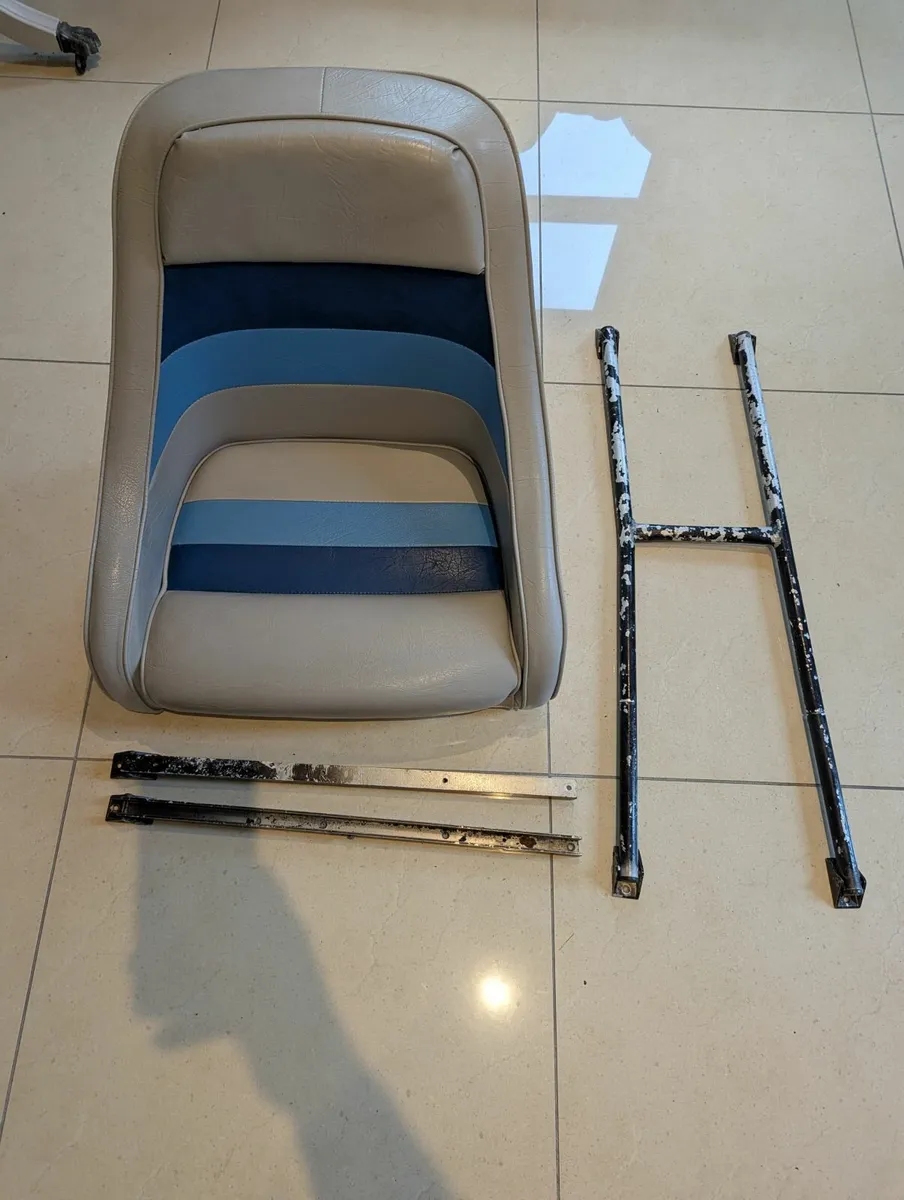 boat seat - Image 1