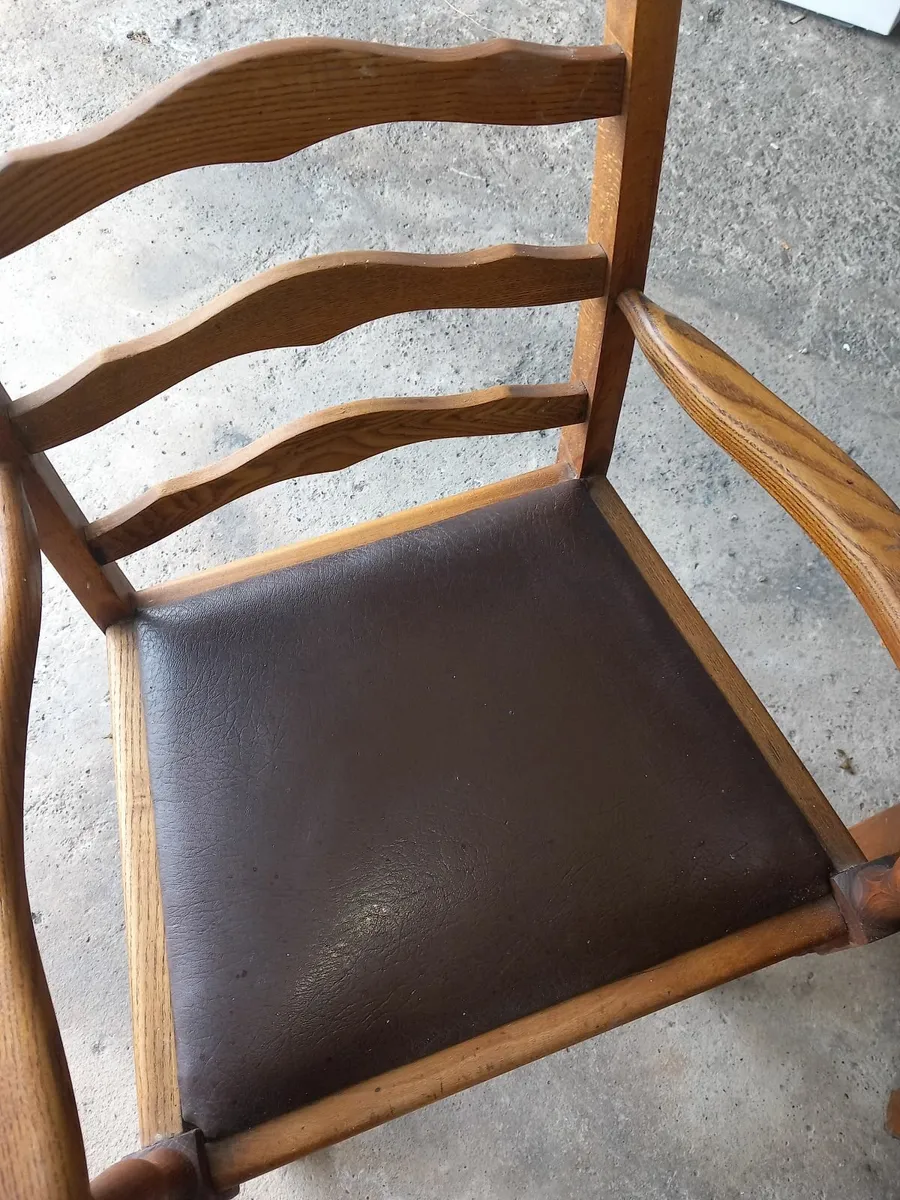 Dining table - Image 3