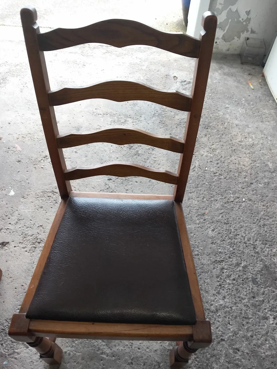 Dining table - Image 4