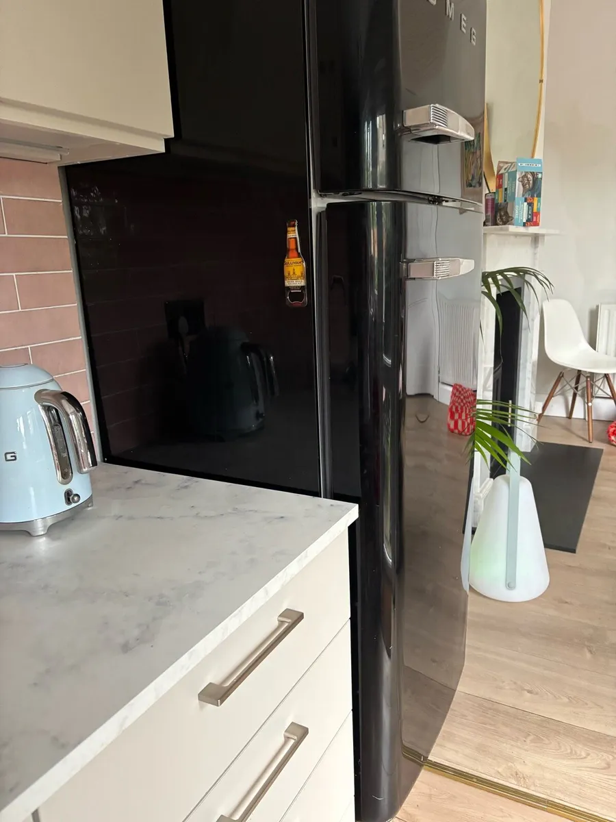 Smeg fridge - Image 2
