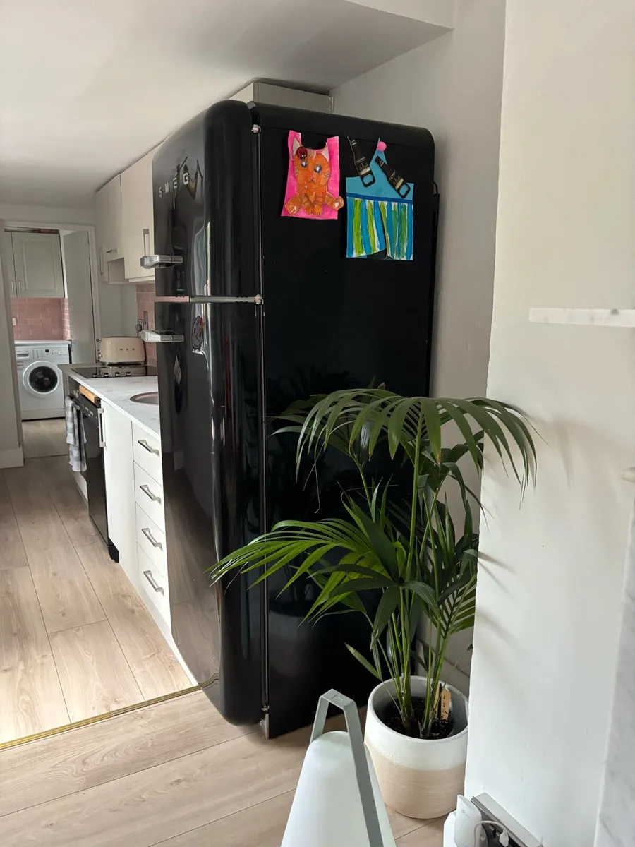 Smeg fridge - Image 3