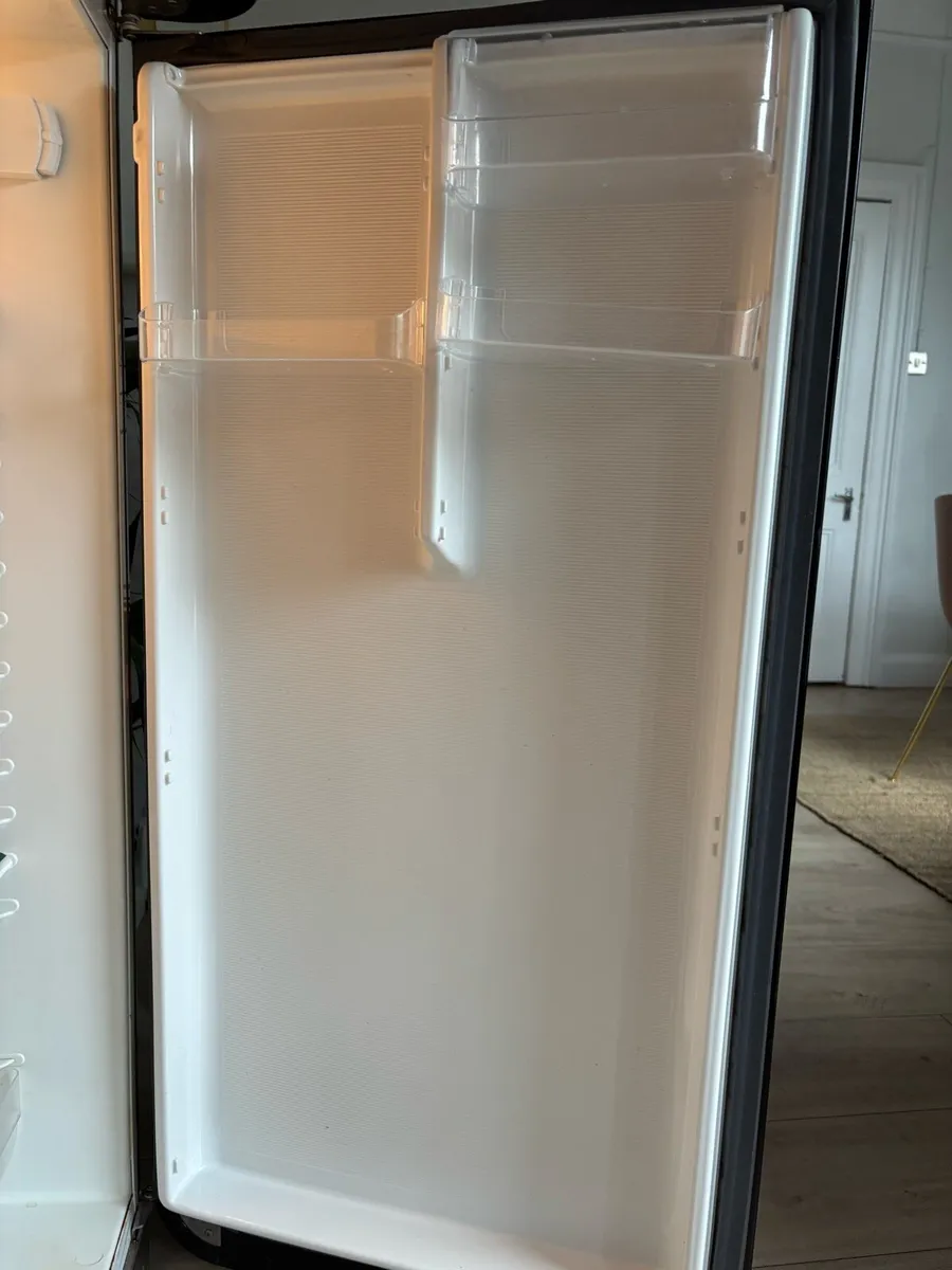 Smeg fridge - Image 4