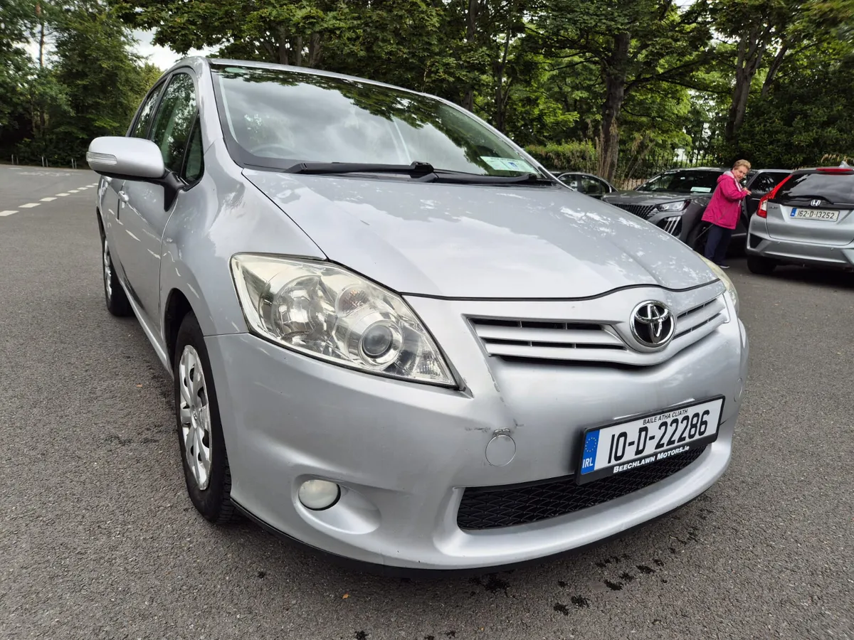 Lovely Toyota Auris 2010 Comes with New Nct - Image 1