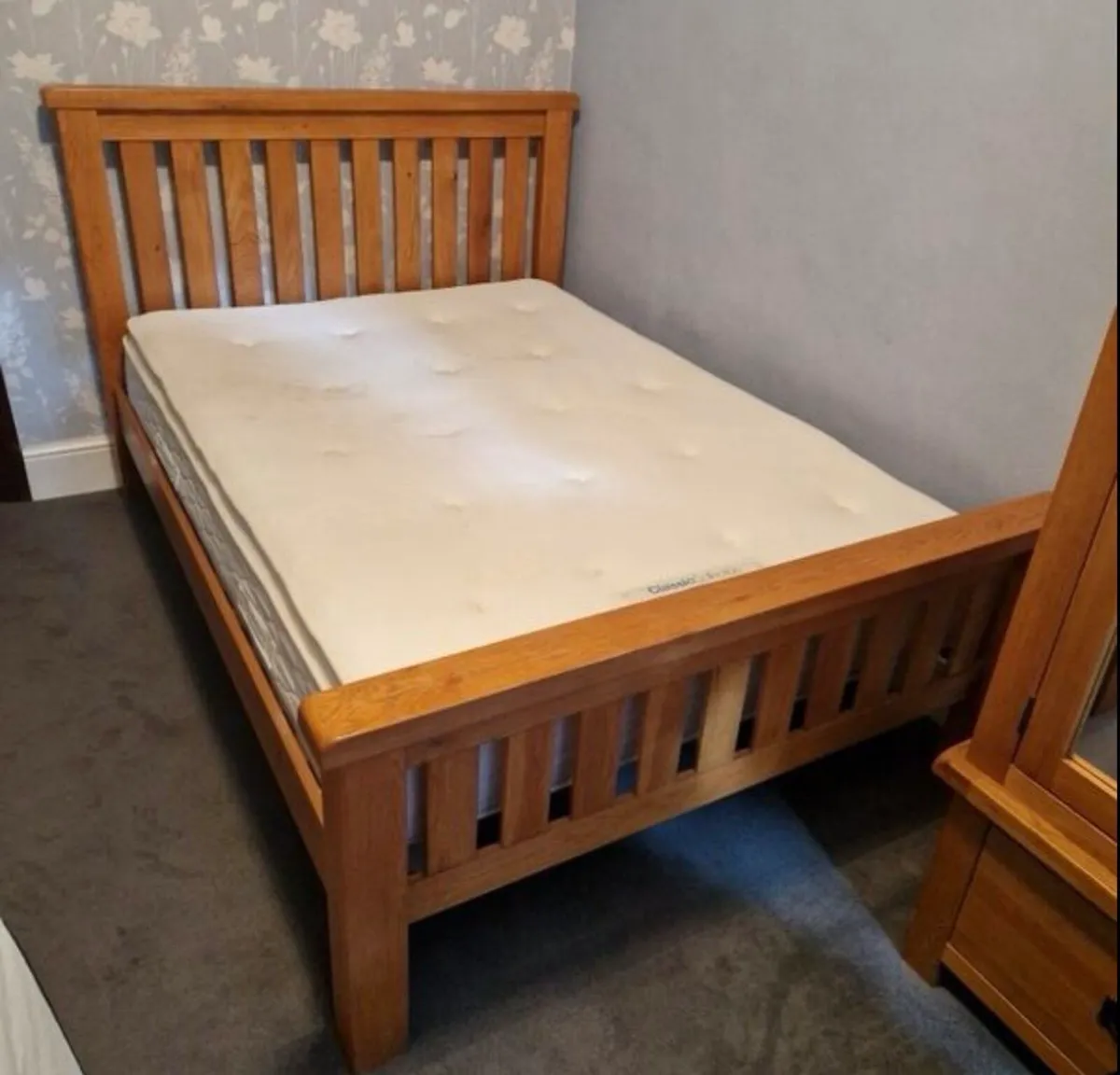 Salisbury Oak Bedroom Furniture - Image 1