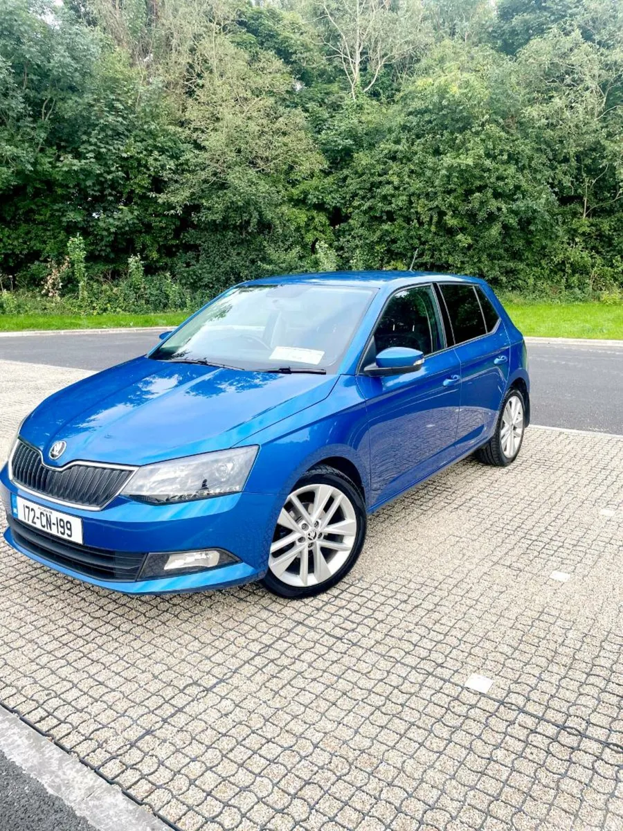 SKODA FABIA 1.0 MPI - Image 1