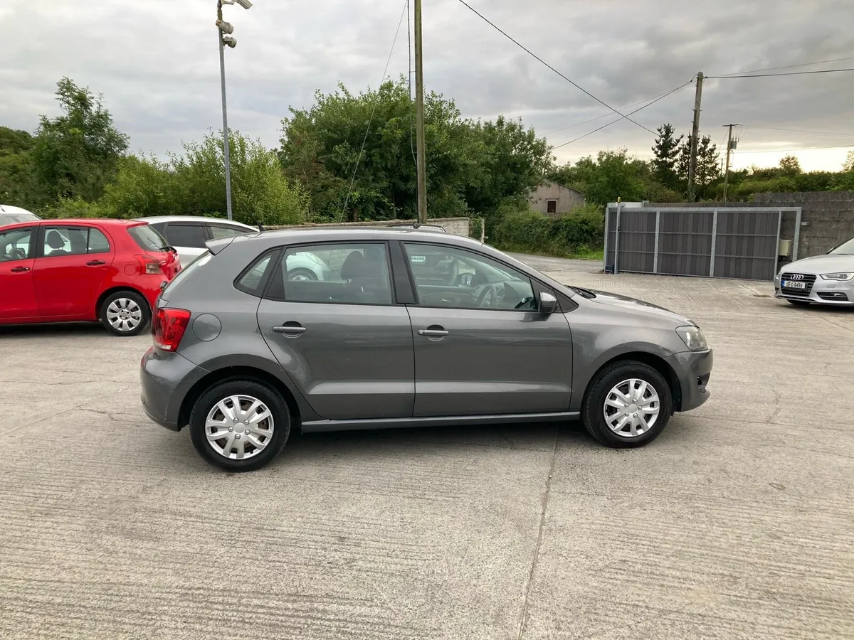 2010 Vw Polo nct and taxed €2300 - Image 2
